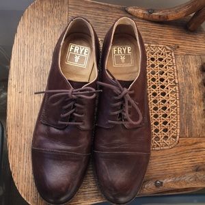✨Frye brown leather Oxfords